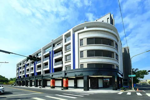 富御建案主視覺