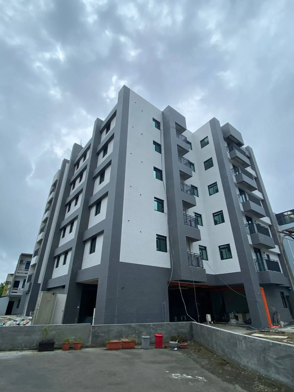 鴻囍金瓚23期建案圖輯 2